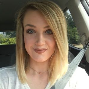 Meet your Posher, Kara